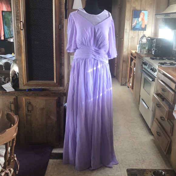 Lilac Maid of Honor Wedding Dress/Gown from AW Bridal! Free Size - Picture 3 of 17